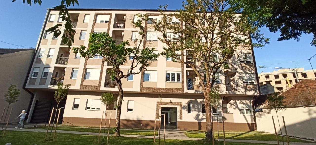 Aurora Subotica Exterior foto